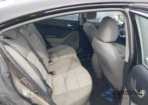 2015 Kia Forte Ex z USA, uszkodzony, nr VIN KNAFX4A86F5307067